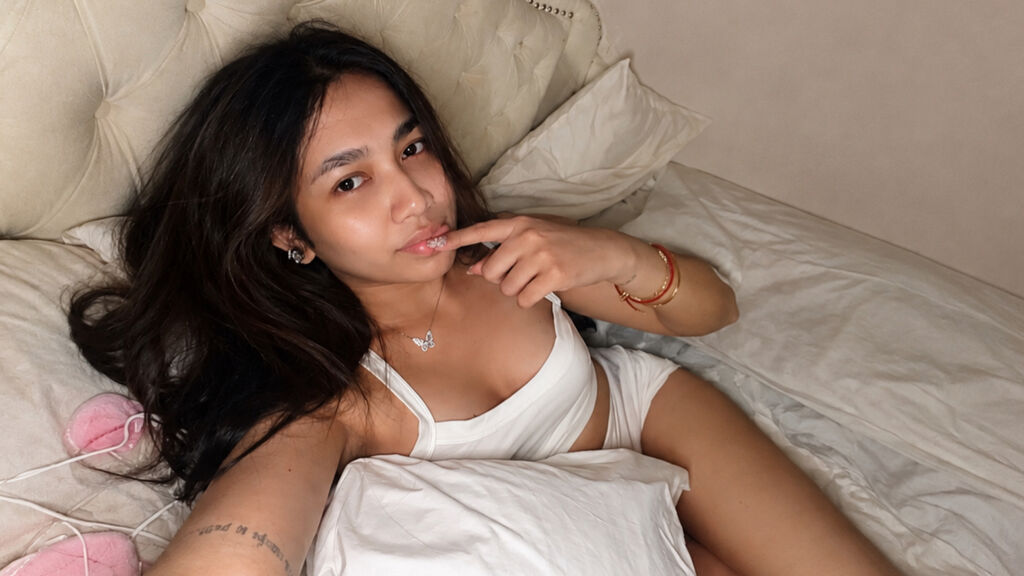 Agirlfrommars