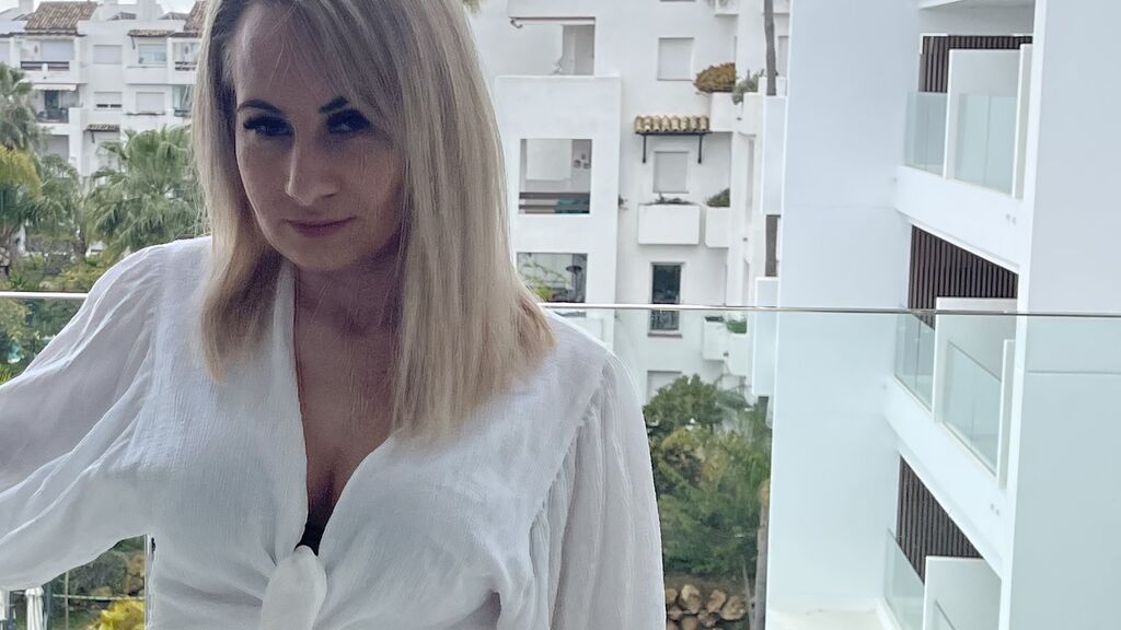 AdellynRose