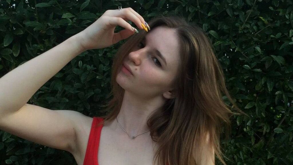 AzzieMozee