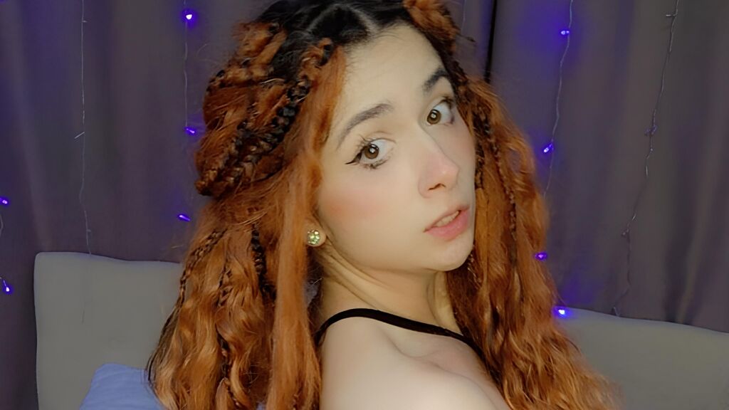 AdrianaClide